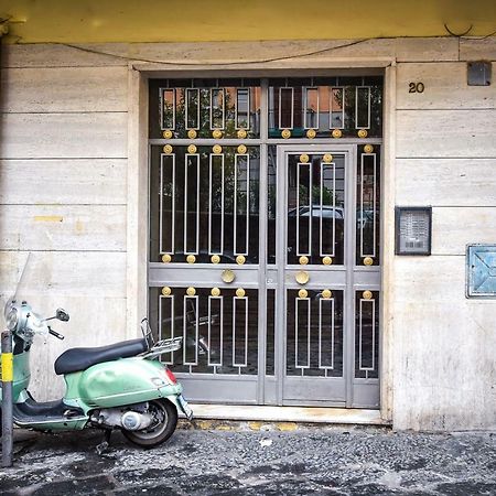 La Casa Di Sassa Lejlighed Napoli Eksteriør billede