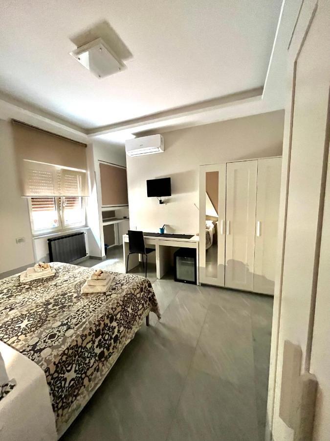 La Casa Di Sassa Lejlighed Napoli Eksteriør billede