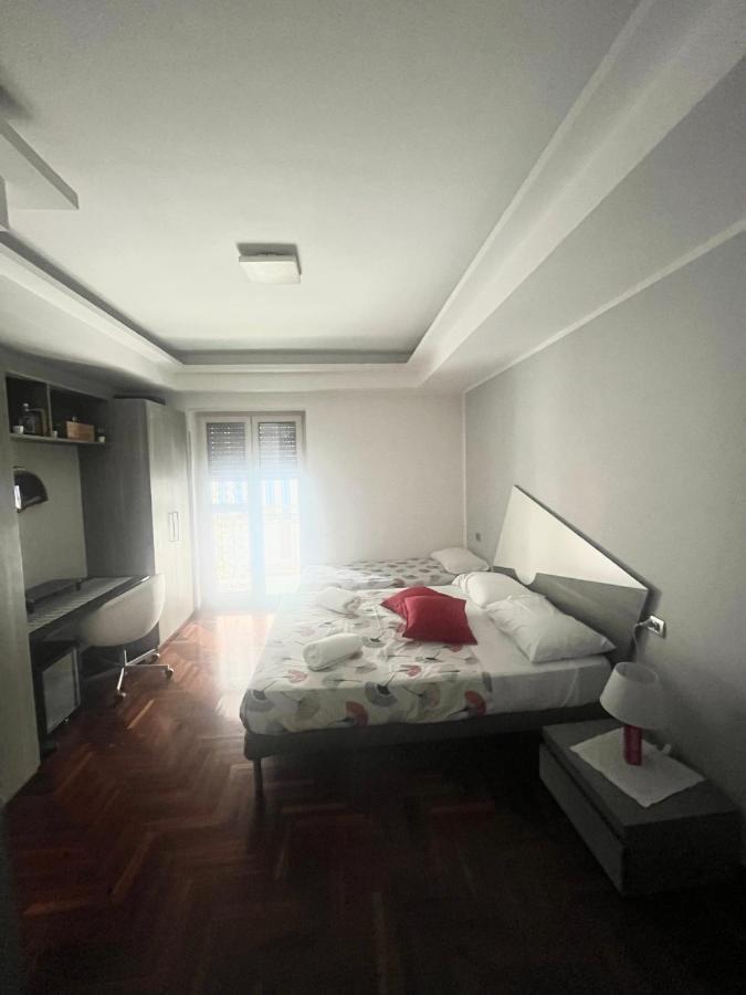 La Casa Di Sassa Lejlighed Napoli Eksteriør billede
