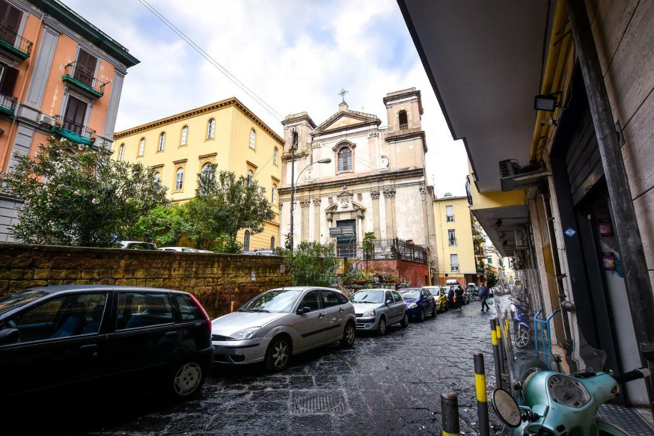 La Casa Di Sassa Lejlighed Napoli Eksteriør billede